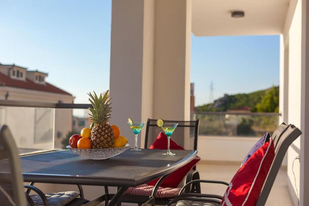 Apartman Malu Makarska Exterior foto
