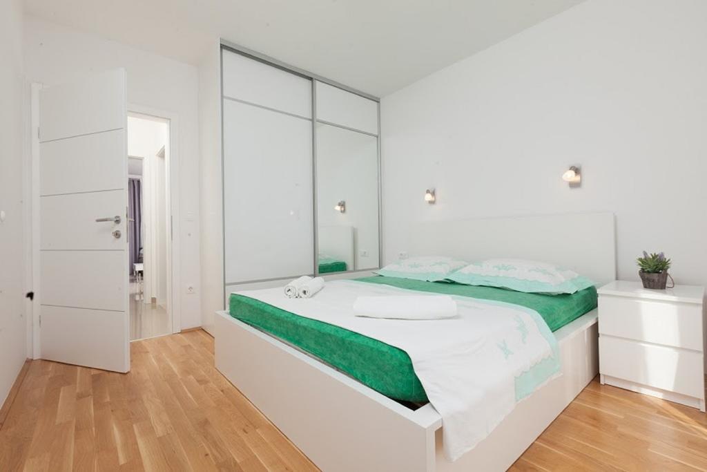 Apartman Malu Makarska Exterior foto